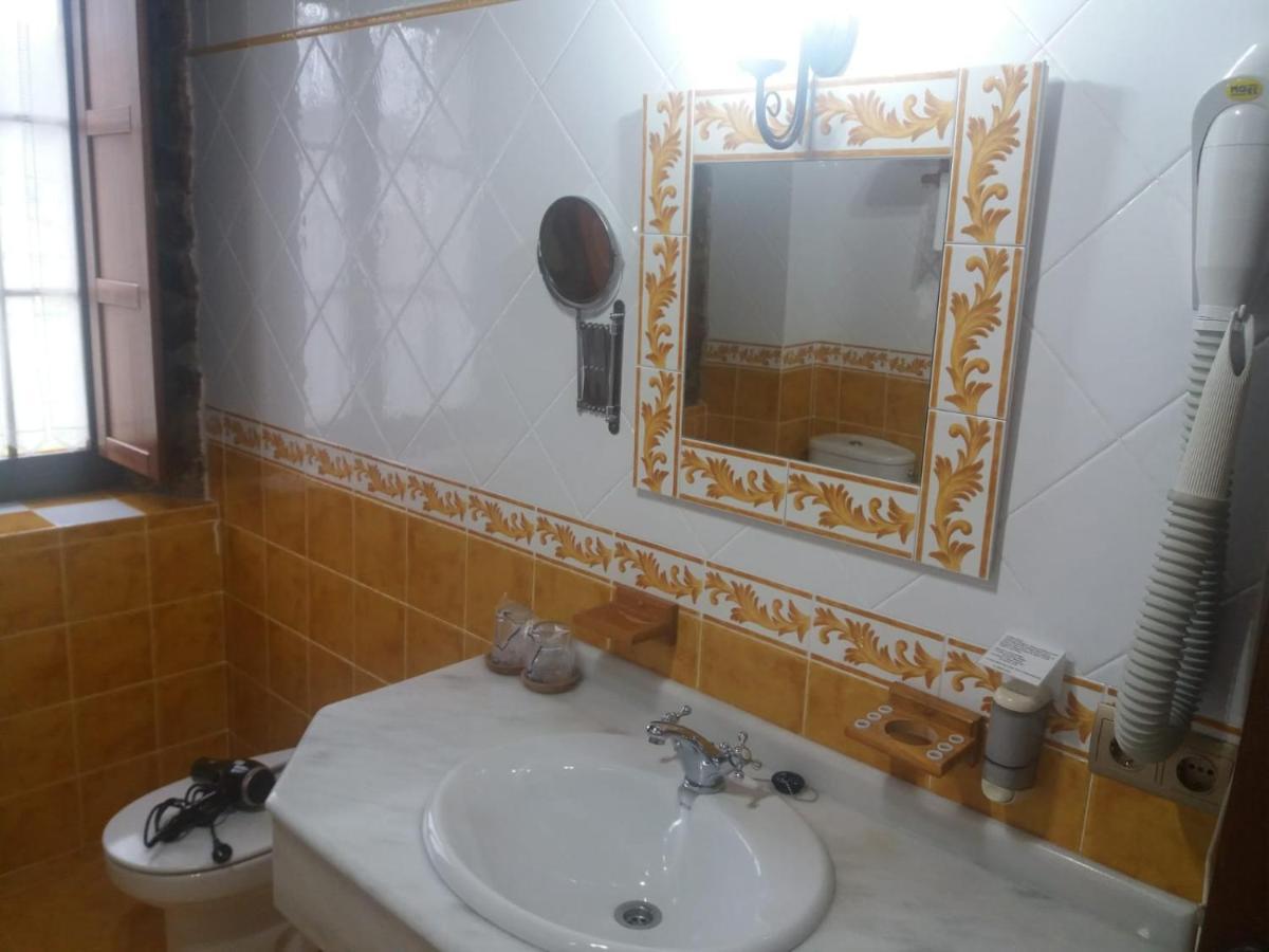 Hotel Rural El Angel De La Guarda Güemes Buitenkant foto