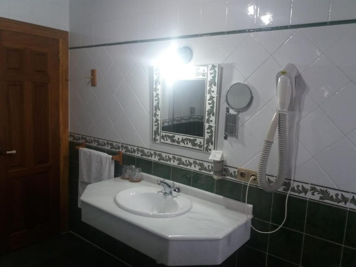Hotel Rural El Angel De La Guarda Güemes Buitenkant foto